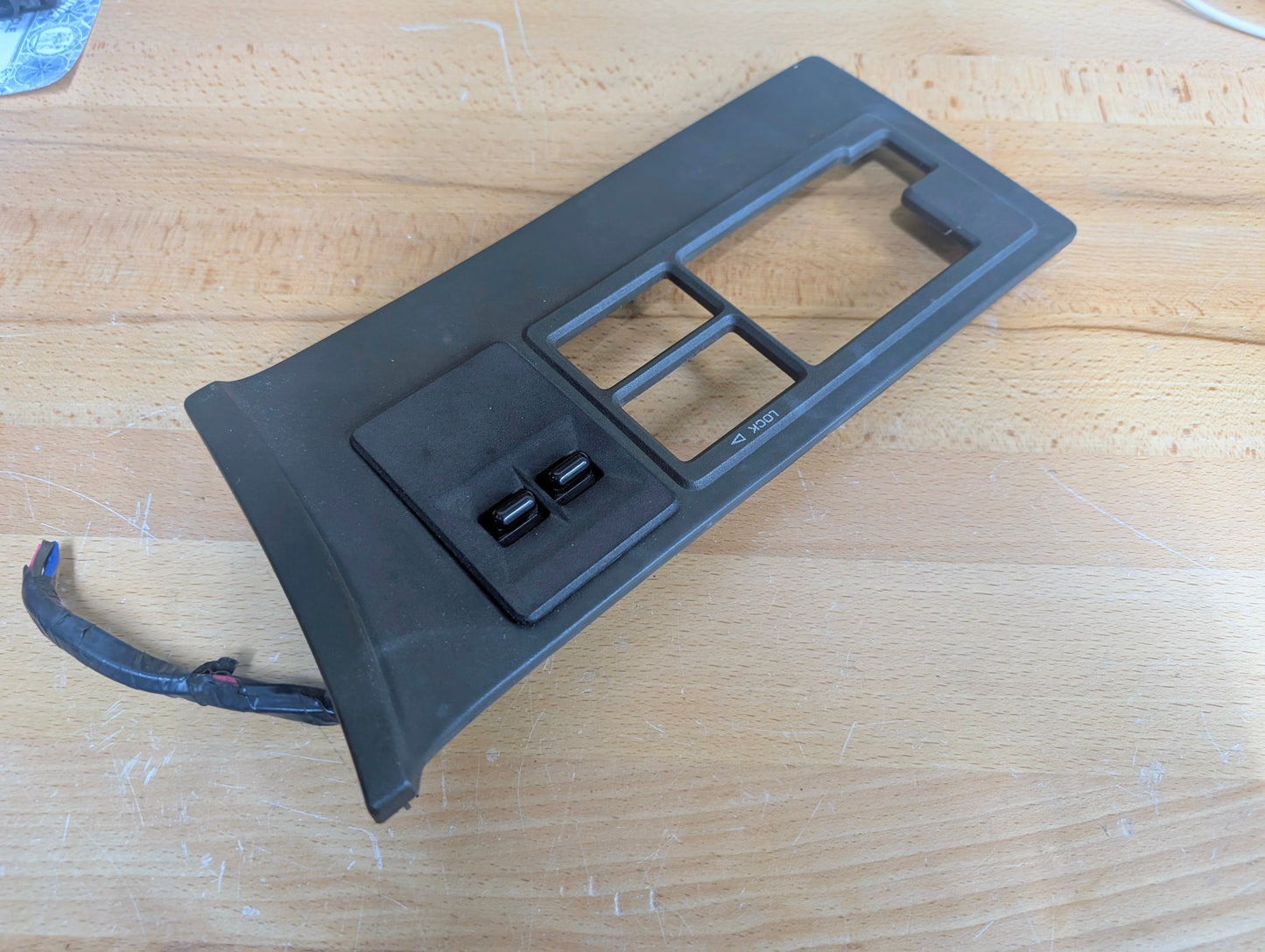 OEM Driver Door Panel LH Window Switch with Bezel for 1986-1993 Chevy S10, Blazer, Syclone, and more
