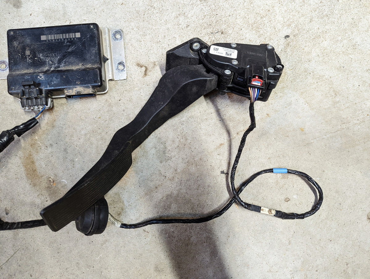 Tac Module LS Drive By Wire Throttle Pedal & TAC Module for 2006 - 2007 Chevy Sil ...