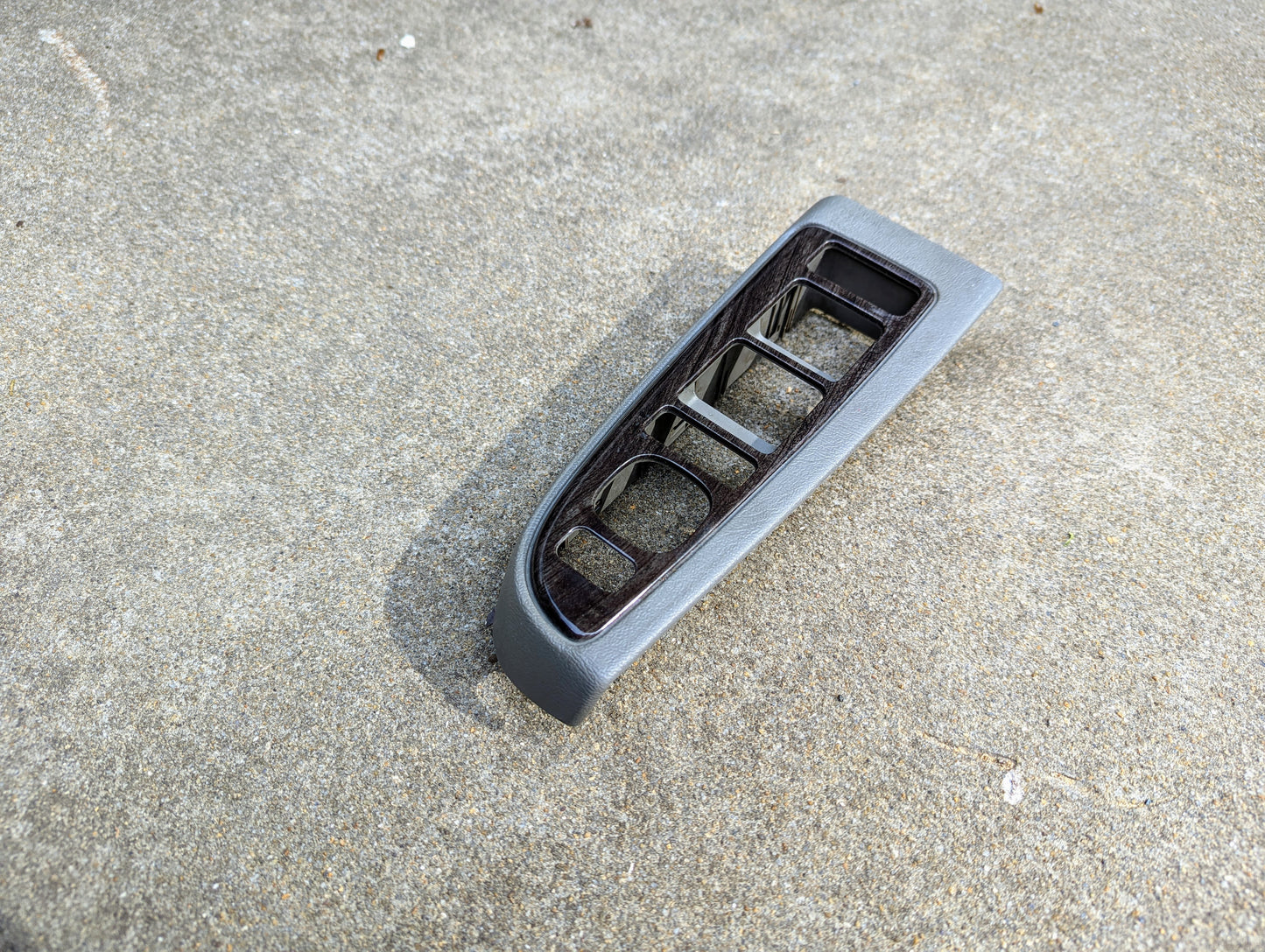 OEM Denali Woodgrain Driver LH Power Switch Bezel for 2003 - 2006 Escalade Yukon Sierra and more