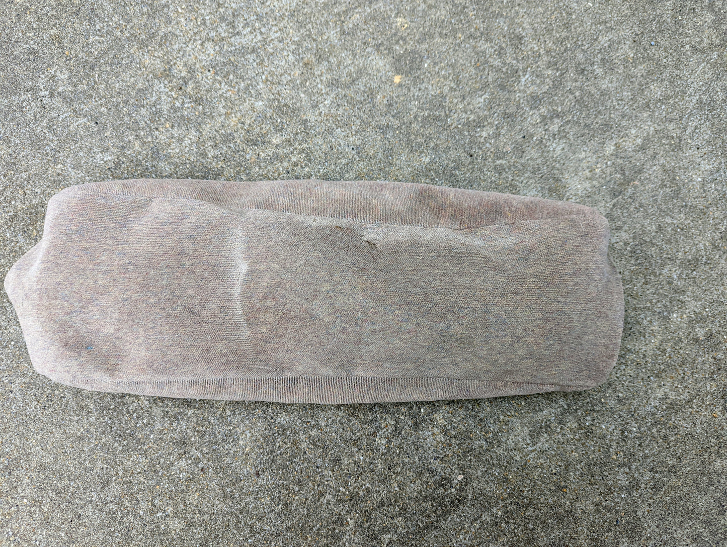 OEM 16.5" Center Armrest 60/40 Bench Console Lid Cloth Cover in Tan for 1998 - 2005 Chevy S10 GMC Sonoma