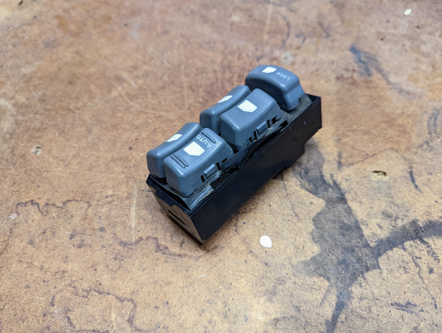 OEM Driver Power Switch for 1998 - 2004 4 Door Chevrolet S10, Blazer, and more
