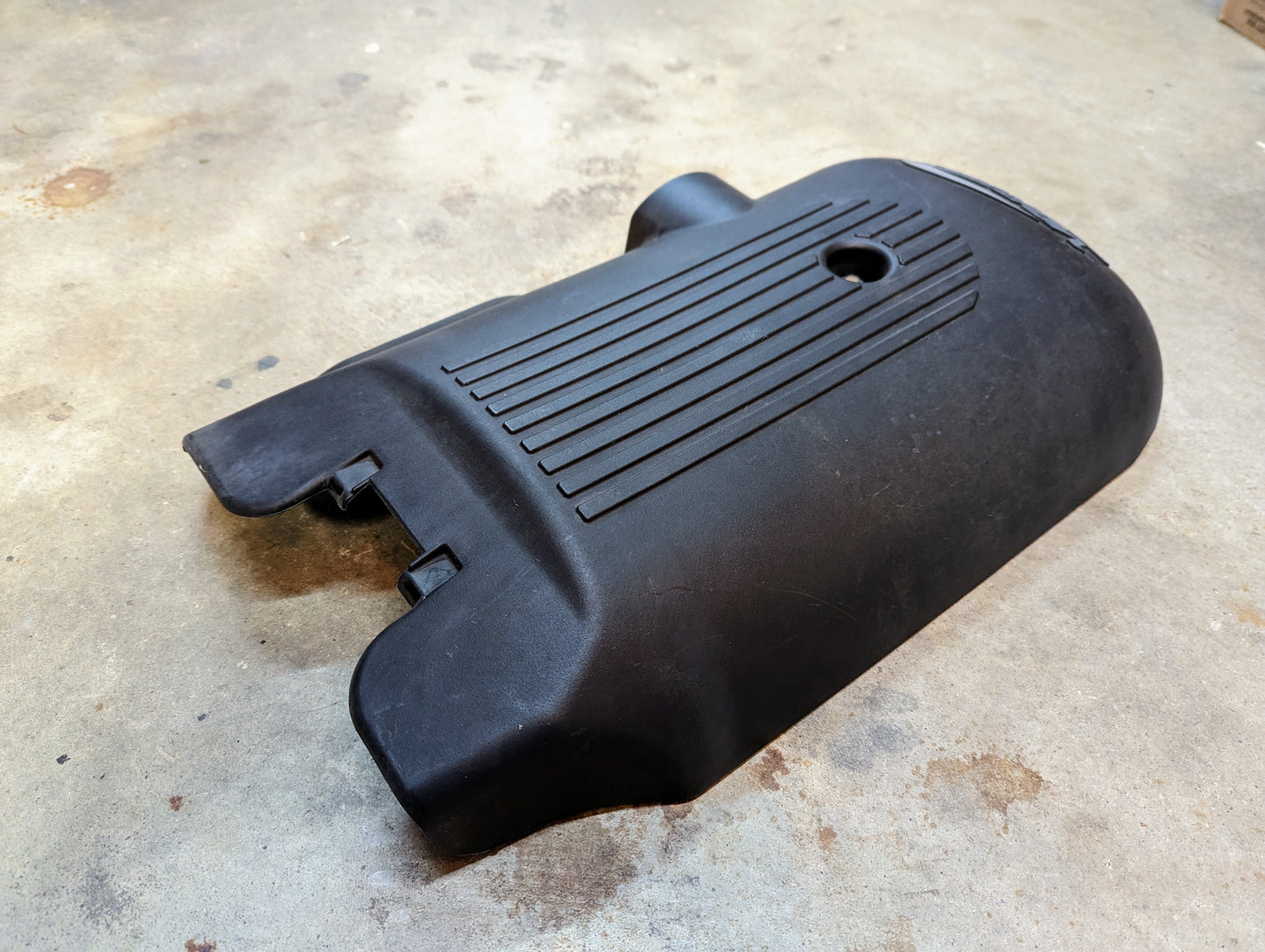 OEM Vortec Engine Intake Cover for 2002-2006 GM Trucks and LS Swaps